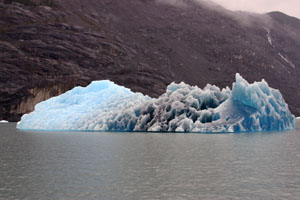 Iceberg sur le lago argentino