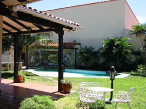 Bolivie, Santa Cruz, la piscine dans le jardin, ouhaaaa