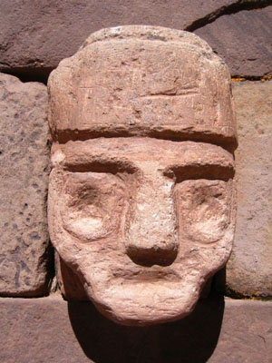 Bolivie, La Paz, Tiwanacu, masque de pierre