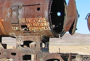 Bolivie, Salar d’Uyuni, cimetierre de train