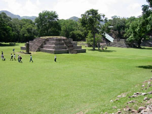 Amérique Centrale, Honduras, Copan, pyramide centrale