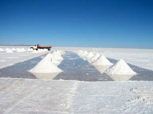 Bolivie, Salar d’Uyuni, tas de sel